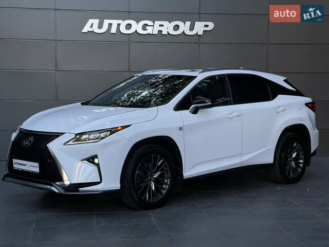 Белый Лексус РХ, объемом двигателя 3.46 л и пробегом 108 тыс. км за 37800 $, фото 1 на Automoto.ua