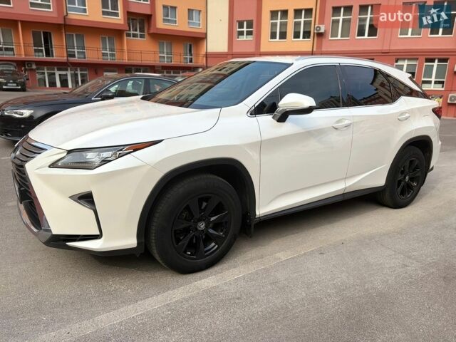 Білий Лексус РХ, об'ємом двигуна 2 л та пробігом 151 тис. км за 31500 $, фото 1 на Automoto.ua