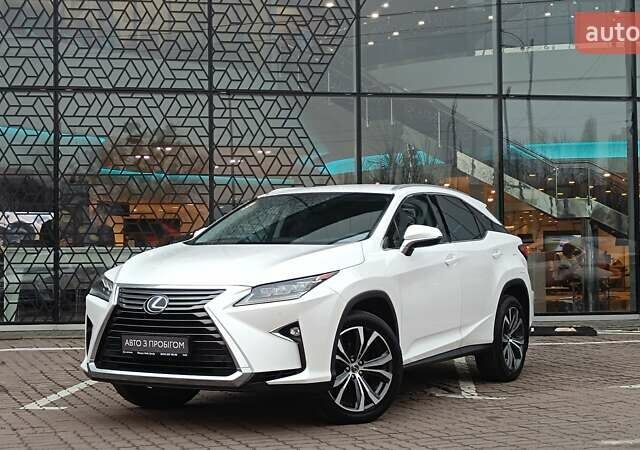 Белый Лексус РХ, объемом двигателя 2 л и пробегом 169 тыс. км за 29468 $, фото 1 на Automoto.ua