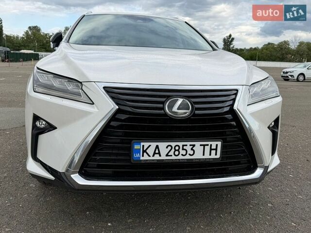 Белый Лексус РХ, объемом двигателя 2 л и пробегом 142 тыс. км за 34900 $, фото 1 на Automoto.ua