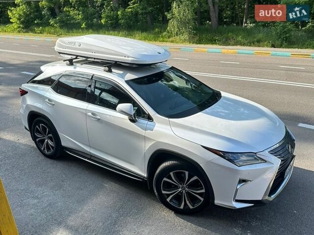 Белый Лексус РХ, объемом двигателя 2 л и пробегом 162 тыс. км за 31300 $, фото 1 на Automoto.ua