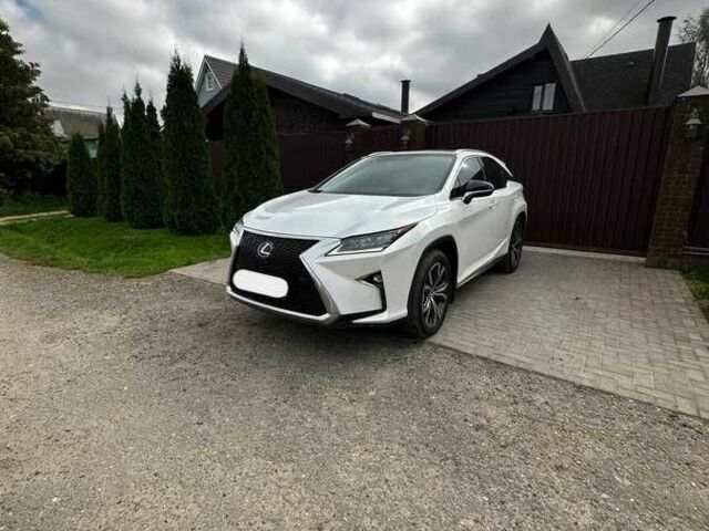 Белый Лексус РХ, объемом двигателя 3 л и пробегом 104 тыс. км за 25000 $, фото 1 на Automoto.ua