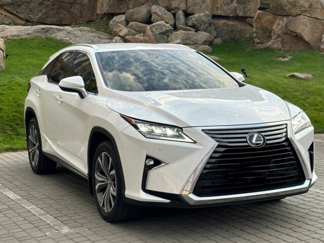 Лексус РХ 2019 в Днепре (Днепропетровске) на Automoto.ua Белый Лексус РХ, объемом двигателя 2 л и пробегом 68 тыс. км за 39500 $, фото 1 на Automoto.ua