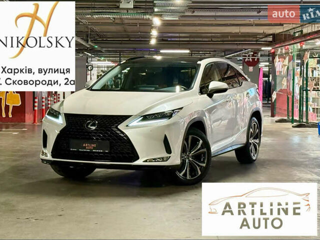 Белый Лексус РХ, объемом двигателя 3.46 л и пробегом 28 тыс. км за 53900 $, фото 1 на Automoto.ua