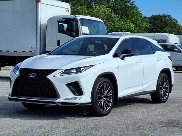 Белый Лексус РХ, объемом двигателя 3.5 л и пробегом 28 тыс. км за 20100 $, фото 1 на Automoto.ua