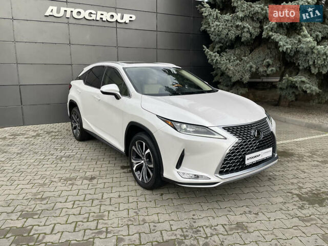 Белый Лексус РХ, объемом двигателя 3.46 л и пробегом 35 тыс. км за 41500 $, фото 1 на Automoto.ua