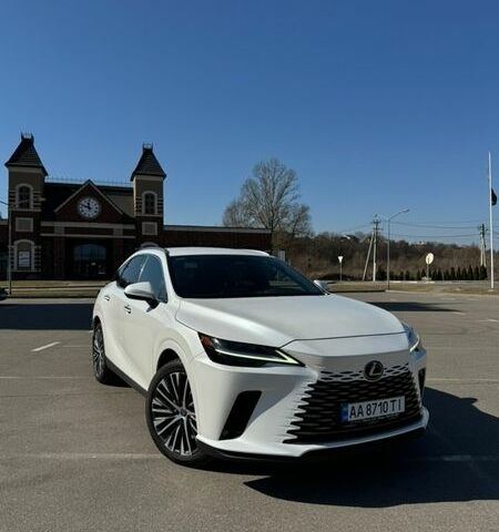 Белый Лексус РХ, объемом двигателя 2.39 л и пробегом 50 тыс. км за 70000 $, фото 1 на Automoto.ua