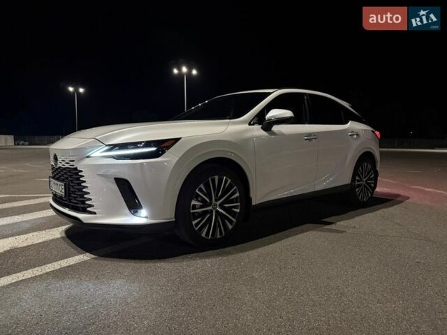 Білий Лексус РХ, об'ємом двигуна 2.49 л та пробігом 6 тис. км за 78400 $, фото 1 на Automoto.ua