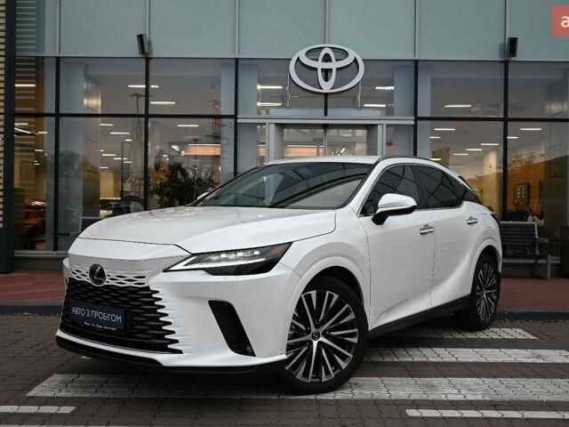 Білий Лексус РХ, об'ємом двигуна 2.4 л та пробігом 11 тис. км за 68404 $, фото 1 на Automoto.ua