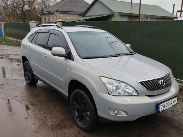 Бежевый Лексус РХ, объемом двигателя 0 л и пробегом 298 тыс. км за 250 $, фото 1 на Automoto.ua