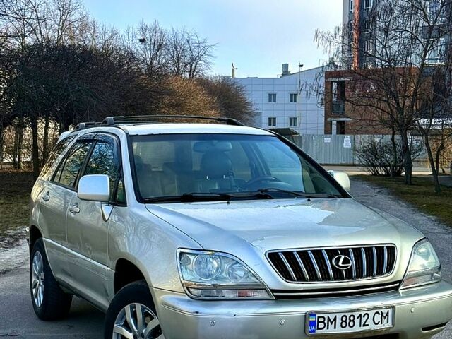 Бежевий Лексус РХ, об'ємом двигуна 3 л та пробігом 300 тис. км за 3900 $, фото 1 на Automoto.ua