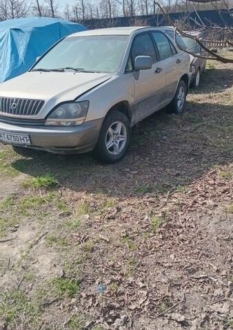 Бежевый Лексус РХ, объемом двигателя 3 л и пробегом 220 тыс. км за 4500 $, фото 1 на Automoto.ua