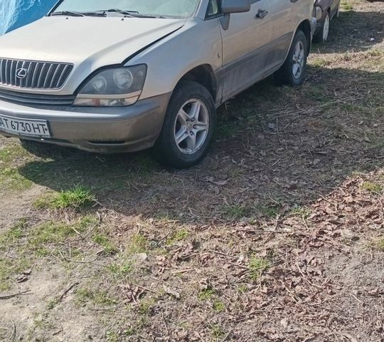 Бежевий Лексус РХ, об'ємом двигуна 3 л та пробігом 220 тис. км за 4200 $, фото 1 на Automoto.ua