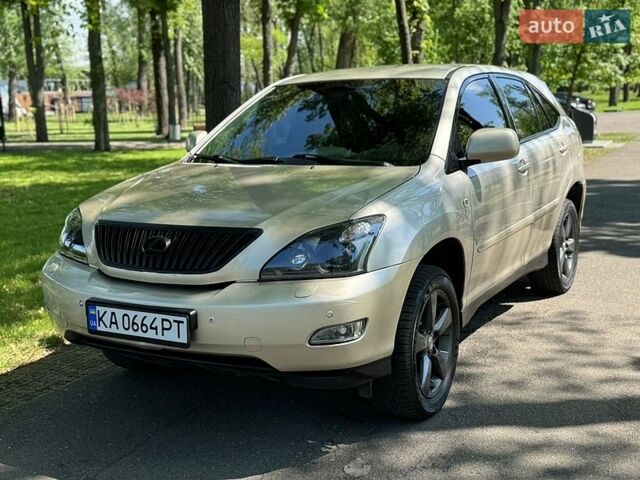 Бежевый Лексус РХ, объемом двигателя 3.3 л и пробегом 272 тыс. км за 8250 $, фото 1 на Automoto.ua