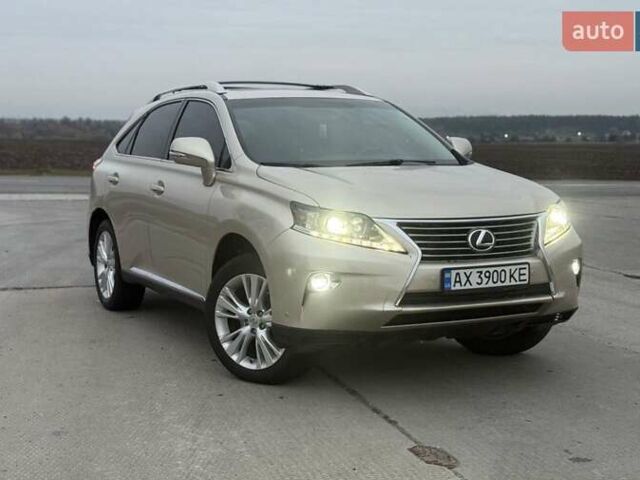 Бежевый Лексус РХ, объемом двигателя 3.46 л и пробегом 140 тыс. км за 22500 $, фото 1 на Automoto.ua