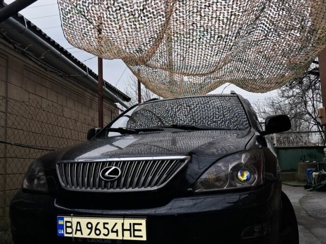Черный Лексус РХ, объемом двигателя 3.3 л и пробегом 336 тыс. км за 9500 $, фото 1 на Automoto.ua