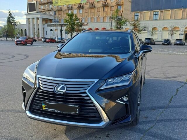 Черный Лексус РХ, объемом двигателя 2 л и пробегом 127 тыс. км за 30000 $, фото 1 на Automoto.ua