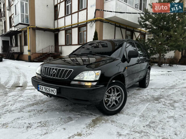 Чорний Лексус РХ, об'ємом двигуна 3 л та пробігом 397 тис. км за 6200 $, фото 1 на Automoto.ua