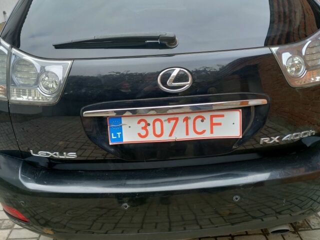 Черный Лексус РХ, объемом двигателя 3.3 л и пробегом 314 тыс. км за 6341 $, фото 1 на Automoto.ua