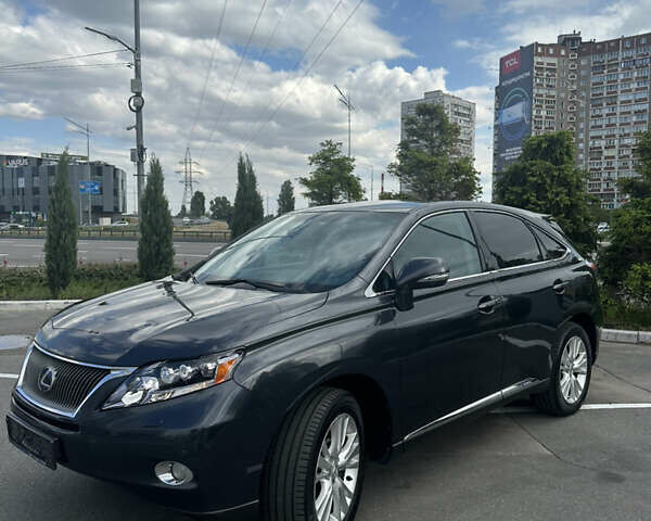 Черный Лексус РХ, объемом двигателя 3.46 л и пробегом 225 тыс. км за 18400 $, фото 1 на Automoto.ua