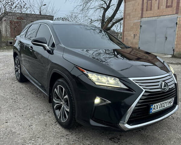 Черный Лексус РХ, объемом двигателя 2 л и пробегом 290 тыс. км за 26950 $, фото 1 на Automoto.ua