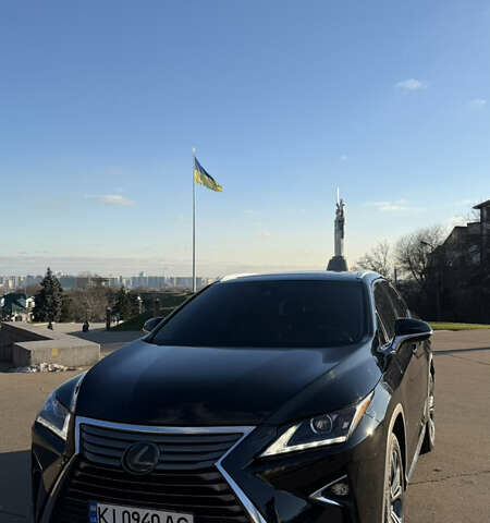 Черный Лексус РХ, объемом двигателя 3.46 л и пробегом 155 тыс. км за 29000 $, фото 1 на Automoto.ua