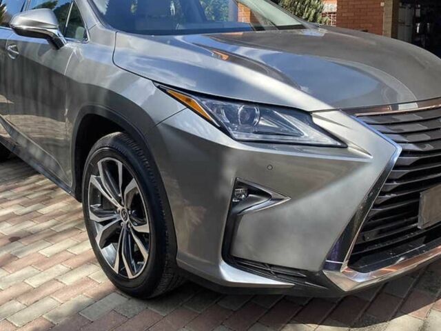 Черный Лексус РХ, объемом двигателя 3.5 л и пробегом 55 тыс. км за 27900 $, фото 1 на Automoto.ua