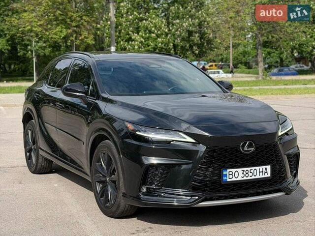 Черный Лексус РХ, объемом двигателя 2.4 л и пробегом 102 тыс. км за 57999 $, фото 1 на Automoto.ua