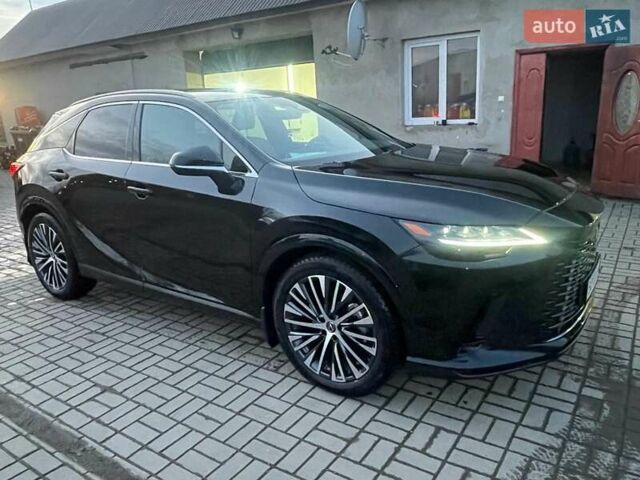 Черный Лексус РХ, объемом двигателя 2.39 л и пробегом 55 тыс. км за 69000 $, фото 1 на Automoto.ua
