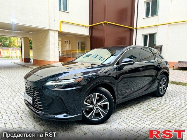 Чорний Лексус РХ, об'ємом двигуна 2.4 л та пробігом 36 тис. км за 64500 $, фото 1 на Automoto.ua