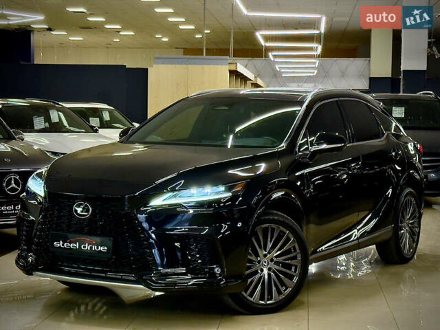 Чорний Лексус РХ, об'ємом двигуна 2.4 л та пробігом 19 тис. км за 61999 $, фото 1 на Automoto.ua