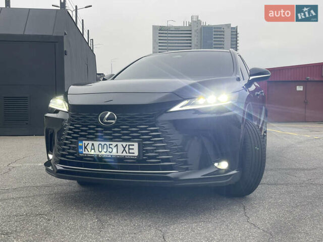 Черный Лексус РХ, объемом двигателя 2.4 л и пробегом 78 тыс. км за 63500 $, фото 1 на Automoto.ua