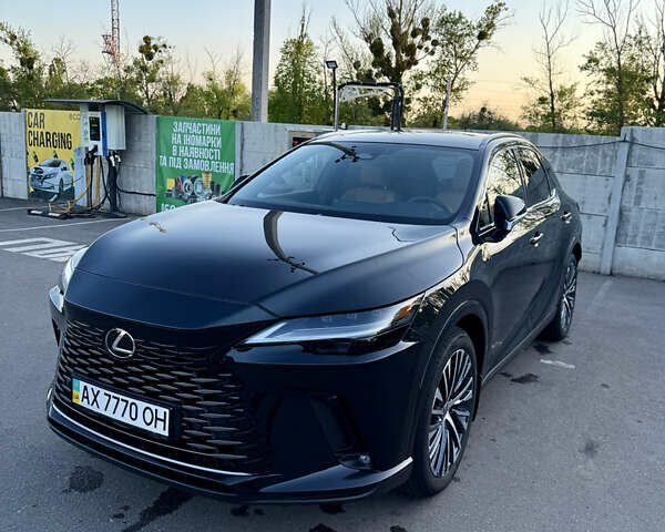 Чорний Лексус РХ, об'ємом двигуна 2.49 л та пробігом 4 тис. км за 87700 $, фото 1 на Automoto.ua