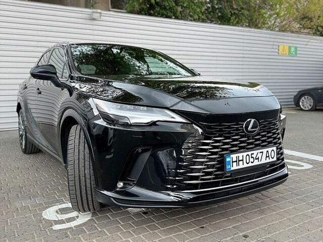 Чорний Лексус РХ, об'ємом двигуна 2.4 л та пробігом 9 тис. км за 52000 $, фото 1 на Automoto.ua