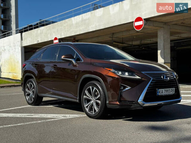 Коричневий Лексус РХ, об'ємом двигуна 2 л та пробігом 170 тис. км за 26900 $, фото 1 на Automoto.ua