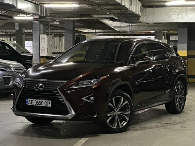 Коричневий Лексус РХ, об'ємом двигуна 2 л та пробігом 104 тис. км за 32500 $, фото 1 на Automoto.ua