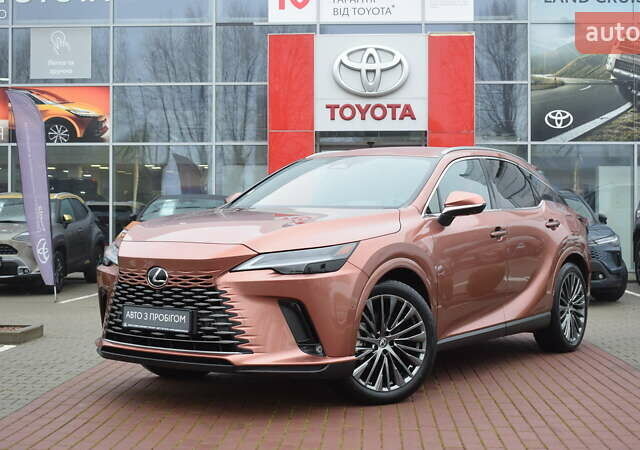 Коричневый Лексус РХ, объемом двигателя 2.5 л и пробегом 3 тыс. км за 99000 $, фото 1 на Automoto.ua