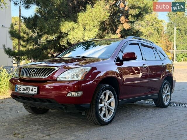 Красный Лексус РХ, объемом двигателя 3.5 л и пробегом 255 тыс. км за 10899 $, фото 1 на Automoto.ua