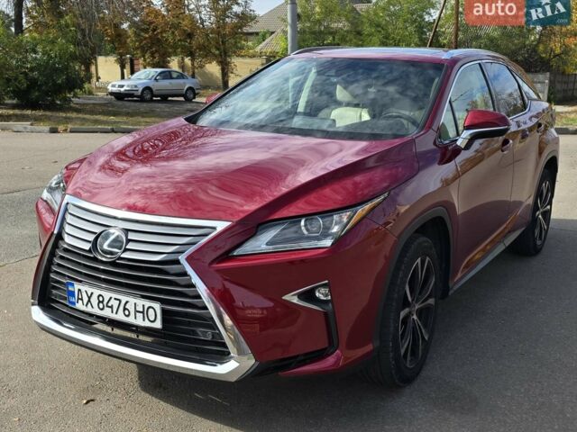 Красный Лексус РХ, объемом двигателя 3.46 л и пробегом 77 тыс. км за 29900 $, фото 1 на Automoto.ua