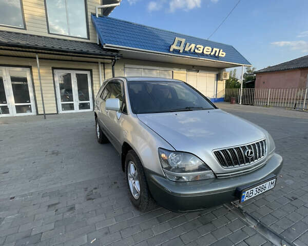 Лексус РХ, об'ємом двигуна 3 л та пробігом 320 тис. км за 3600 $, фото 1 на Automoto.ua
