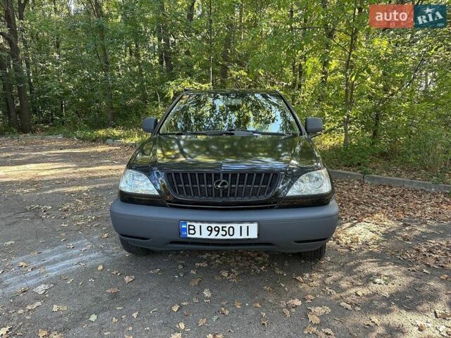 Лексус РХ, объемом двигателя 3 л и пробегом 318 тыс. км за 7700 $, фото 1 на Automoto.ua