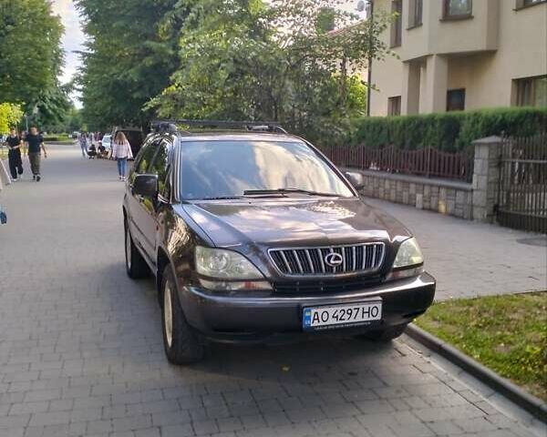 Лексус РХ, объемом двигателя 3 л и пробегом 380 тыс. км за 6800 $, фото 1 на Automoto.ua