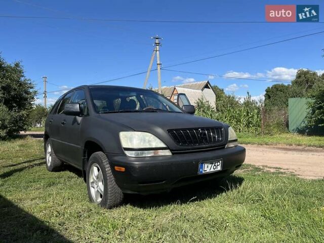 Лексус РХ, объемом двигателя 0 л и пробегом 300 тыс. км за 4000 $, фото 1 на Automoto.ua