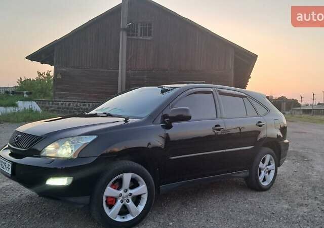 Лексус РХ, объемом двигателя 3.5 л и пробегом 300 тыс. км за 10000 $, фото 1 на Automoto.ua