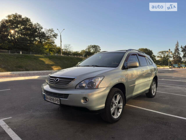 Лексус РХ, объемом двигателя 3.3 л и пробегом 254 тыс. км за 12800 $, фото 1 на Automoto.ua