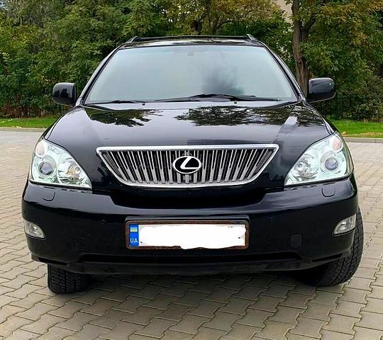 Лексус РХ, объемом двигателя 3.5 л и пробегом 241 тыс. км за 10000 $, фото 1 на Automoto.ua