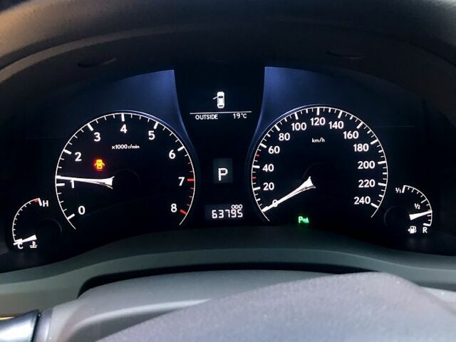Лексус РХ, объемом двигателя 35 л и пробегом 63 тыс. км за 24500 $, фото 1 на Automoto.ua