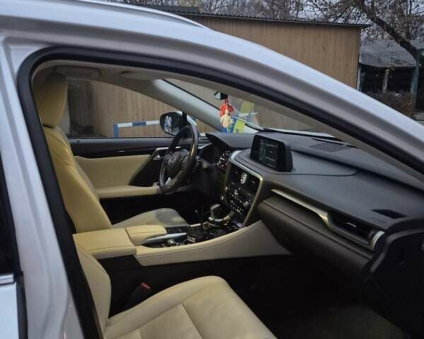 Лексус РХ, об'ємом двигуна 2 л та пробігом 76 тис. км за 50000 $, фото 1 на Automoto.ua