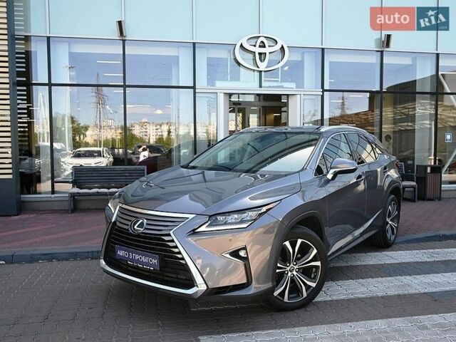 Лексус РХ, объемом двигателя 2 л и пробегом 143 тыс. км за 34306 $, фото 1 на Automoto.ua
