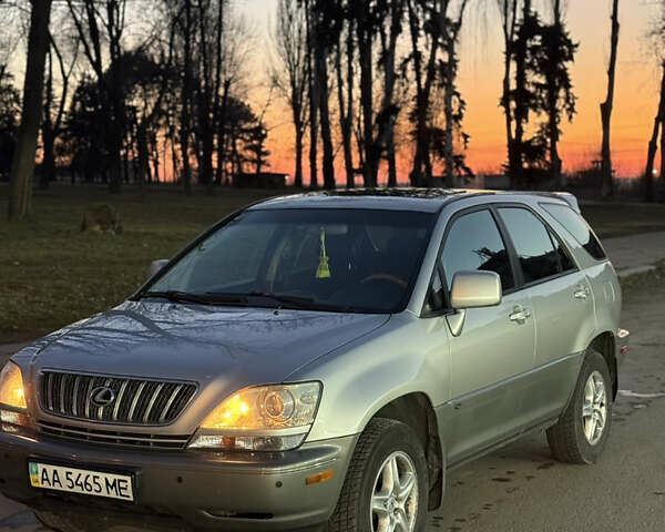 Сірий Лексус РХ, об'ємом двигуна 3 л та пробігом 485 тис. км за 5100 $, фото 1 на Automoto.ua